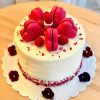 raspberry and macarons cake